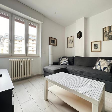 The Lighthouse - Central Apartment Аоста Экстерьер фото
